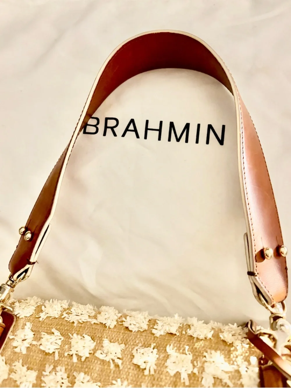Brahmin Cream Tweed & Tan Leather Shoulder Bag with White Croc Accent - Picture 4 of 6